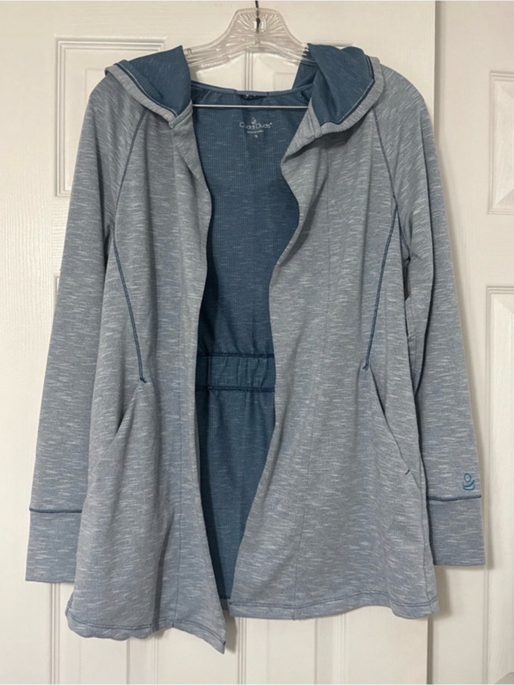 Cuddl Duds Fleecewear with Stretch Long Sleeve Hooded Wrap Size US S